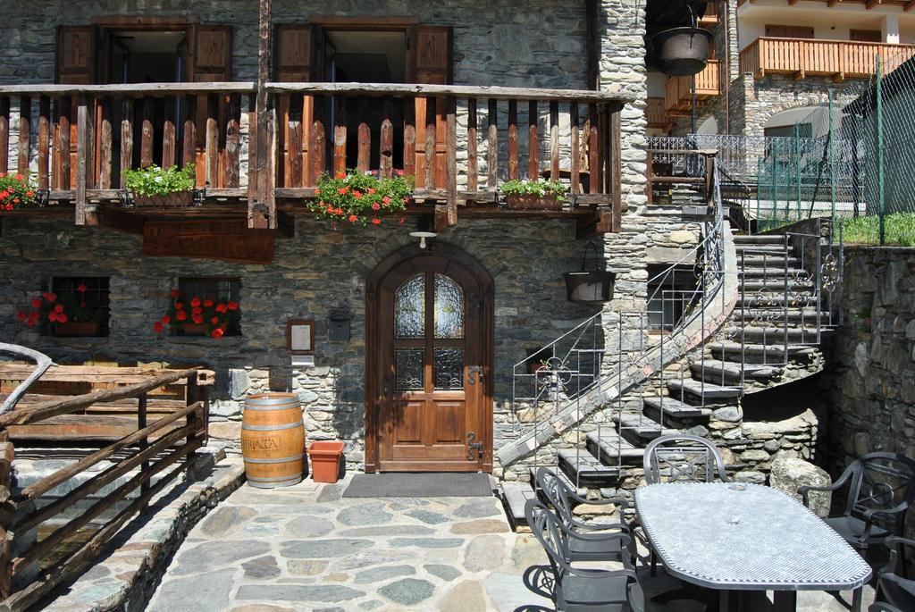Casa Vacanza La Rocca キエーザ・イン・ヴァルマレンコ エクステリア 写真