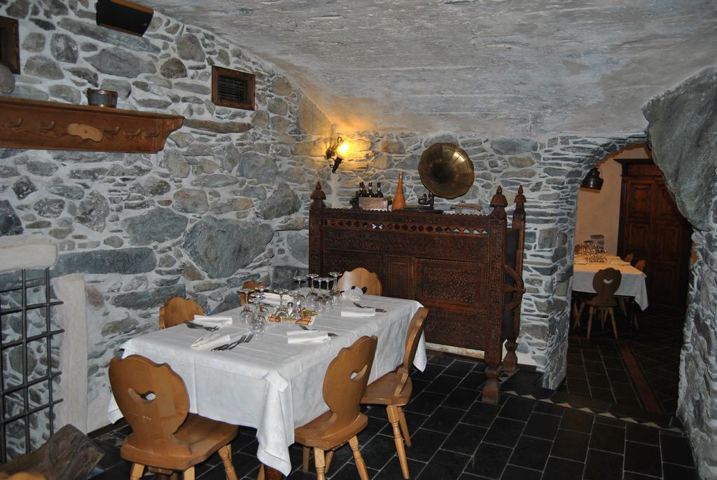 Casa Vacanza La Rocca キエーザ・イン・ヴァルマレンコ エクステリア 写真