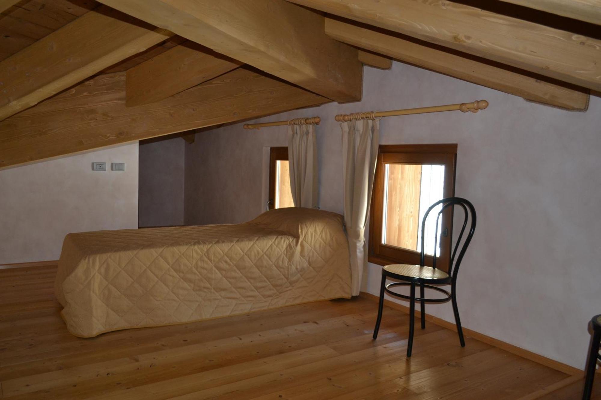 Casa Vacanza La Rocca キエーザ・イン・ヴァルマレンコ エクステリア 写真